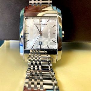 Burberry BU1567 square dial stainless steel men’s watch